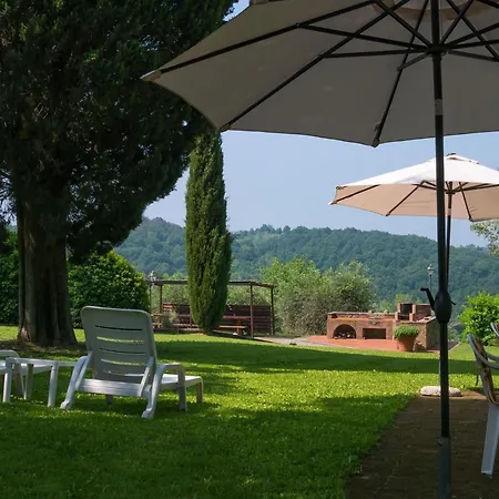 Rustic With Garden And Swimming Pool *