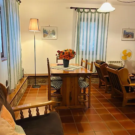 Rustic With Garden And Swimming Pool Apartment